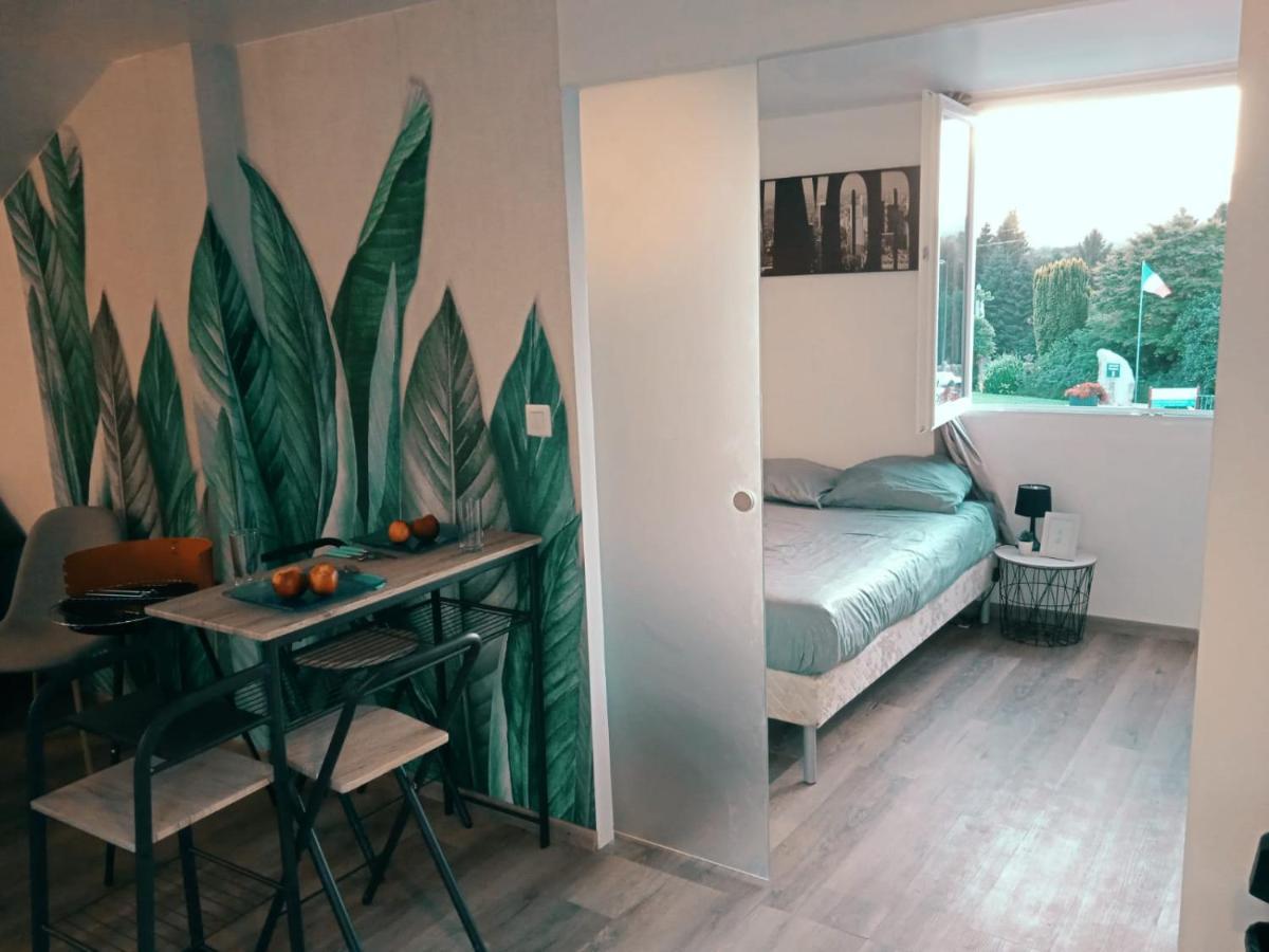 Cosy Et Moderne Centre Ville Gourin Eksteriør bilde